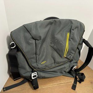 Keen Messenger Bag, EXCELLENT CONDITION